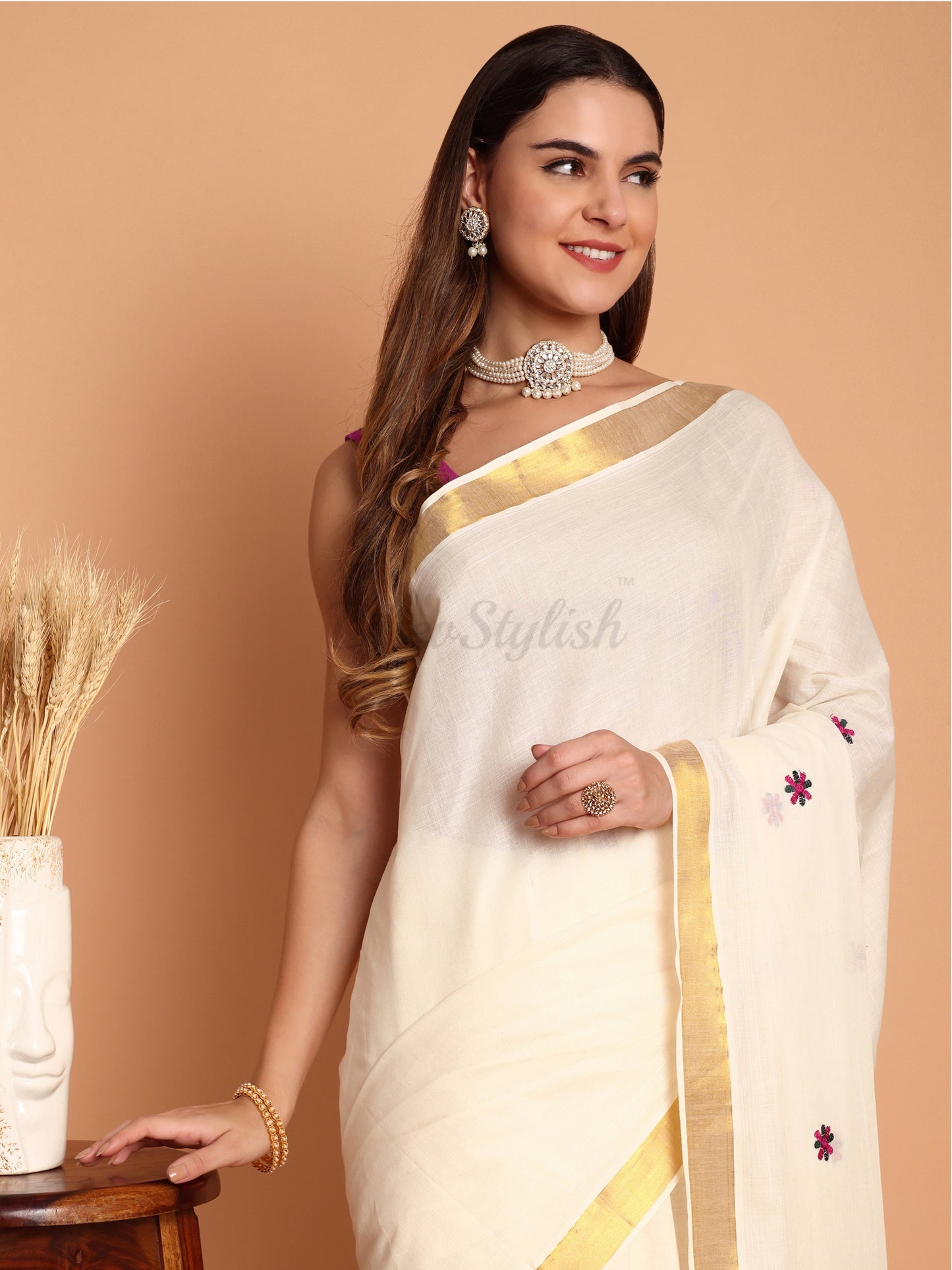 DhevStylish Womens Kasavu Fancy Peacock Embroidery Design Saree with Running Blouse | Saree length: 6.25 Meter (Pink, Bottle Green, Gold, White)